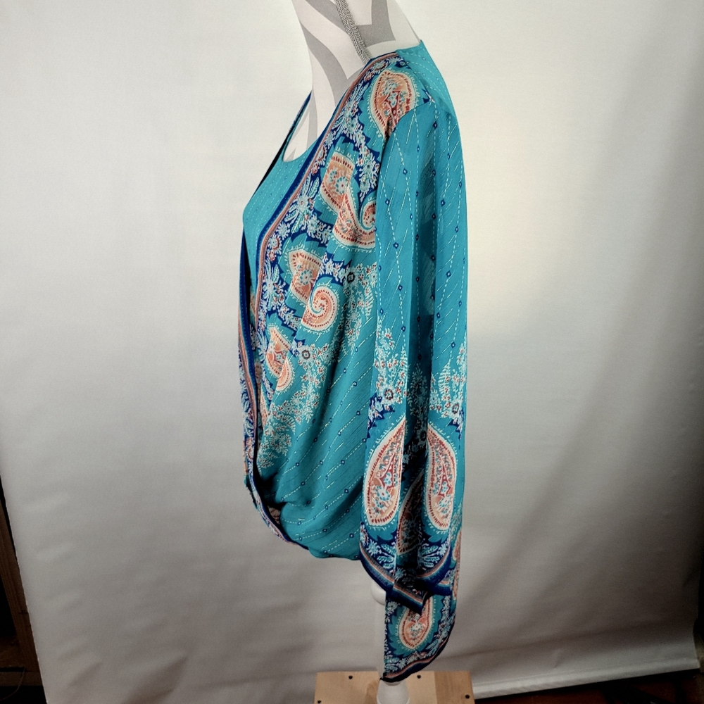 Chicos Faux Wrap Top Teal Paisley Flutter Sleeve Hi low Front to back Size 2 - Picture 5 of 10